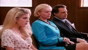 Beverly Hills, 90210 Odcinek 28