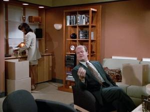 Frasier Ona tu rządzi