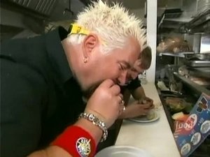 Diners, Drive-Ins and Dives Odcinek 7
