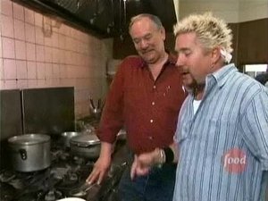 Diners, Drive-Ins and Dives Odcinek 5