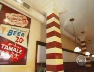 Diners, Drive-Ins and Dives Odcinek 9
