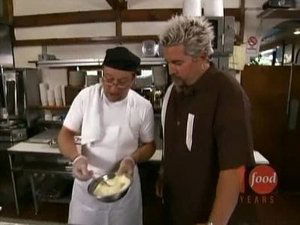 Diners, Drive-Ins and Dives Odcinek 3
