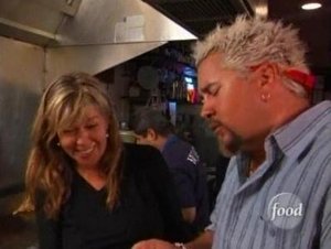 Diners, Drive-Ins and Dives Odcinek 8