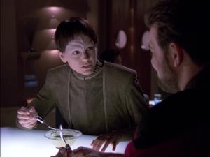 Star Trek: Następne pokolenie Wyrzutek