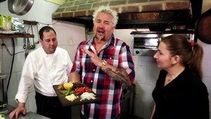 Diners, Drive-Ins and Dives Odcinek 12