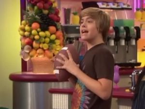 Suite Life: Nie ma to jak statek Trochę fantazji