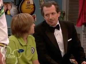 Suite Life: Nie ma to jak statek Szpieg