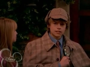 Suite Life: Nie ma to jak statek Rejs z Sherlockiem