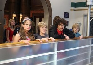 Suite Life: Nie ma to jak statek Wyspa papug