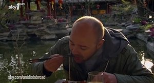 An Idiot Abroad Odcinek 2