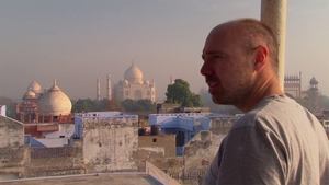 An Idiot Abroad Odcinek 2
