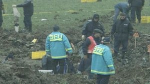 Katastrofa w przestworzach Między słowami