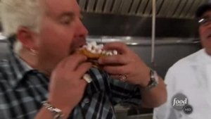 Diners, Drive-Ins and Dives Odcinek 12